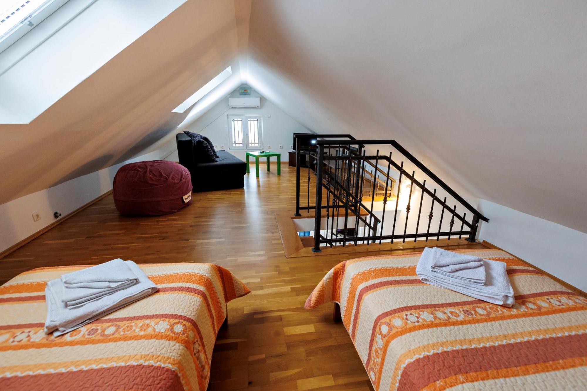 Apartments Baricevic โบล ภายนอก รูปภาพ