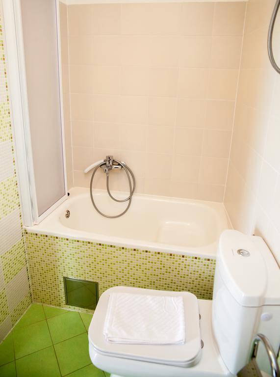 Apartments Baricevic โบล ภายนอก รูปภาพ