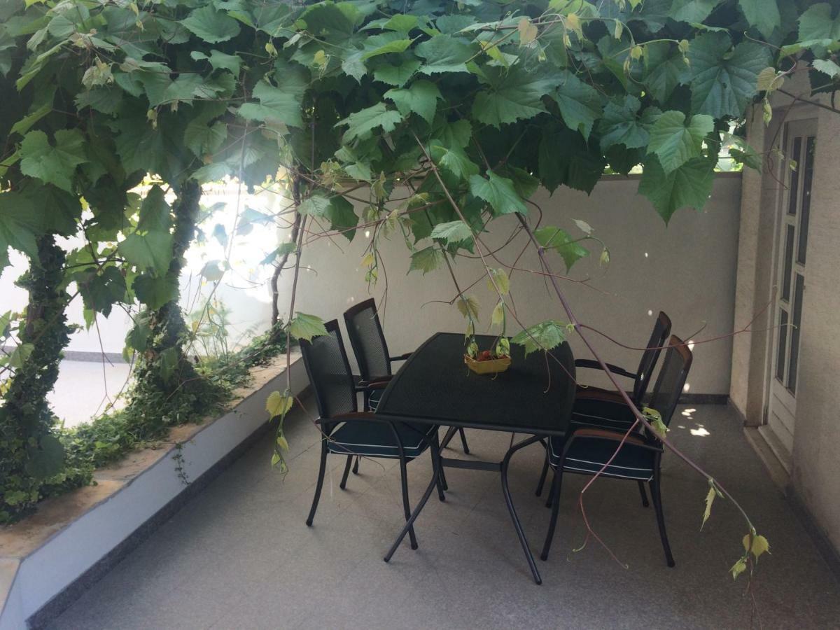 Apartments Baricevic โบล ภายนอก รูปภาพ
